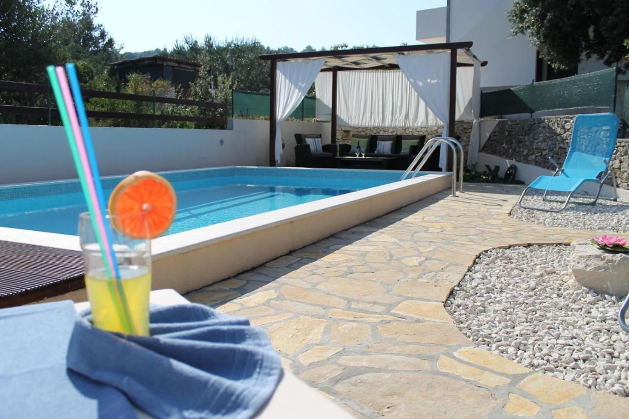 רוגוזניצה Apartment Bo&Dy With Private Pool מראה חיצוני תמונה